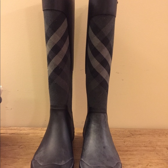 New Burberry Rain Boots - Picture 3 of 4